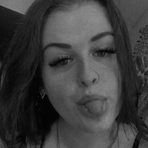 Meet your Posher, Alli